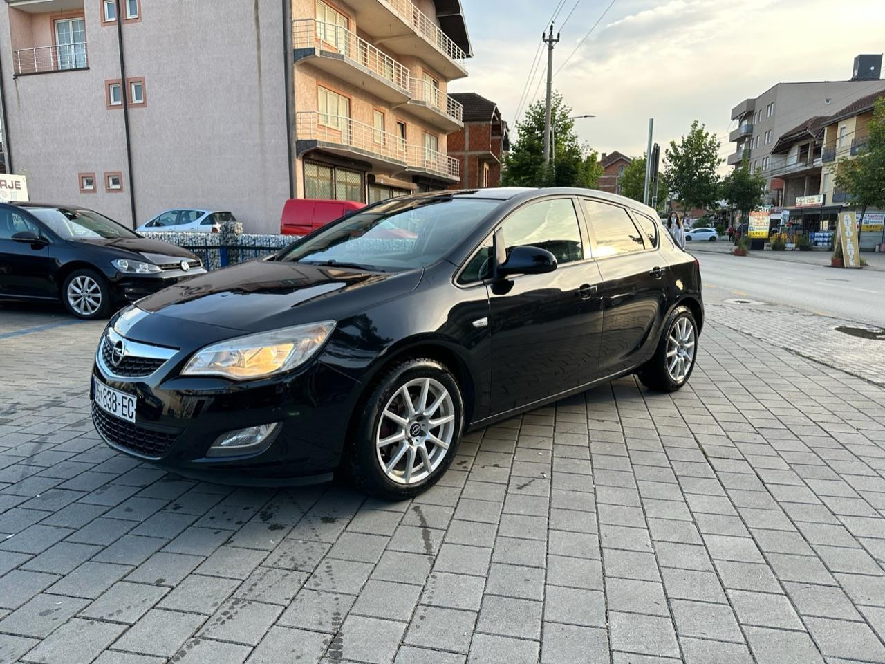 Opel Astra J 2.0 cdti Automatik 048121761