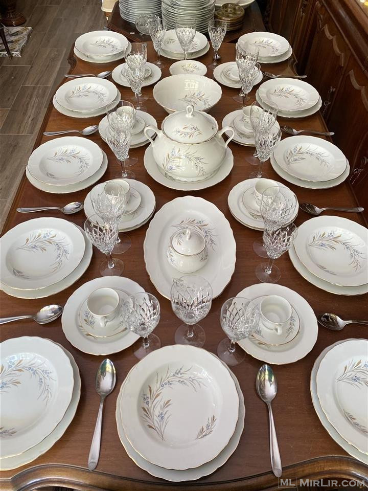 Set pjatash “Royal Tognana”, per 12 persona, porcelan.