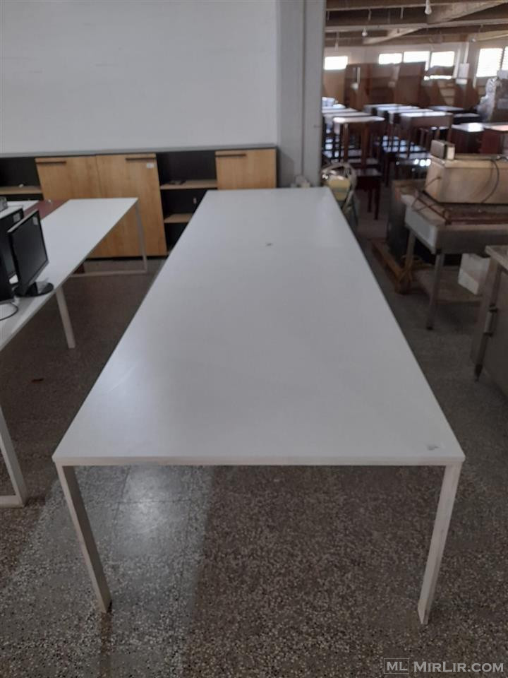 Tavolin per zyre  kompjuter