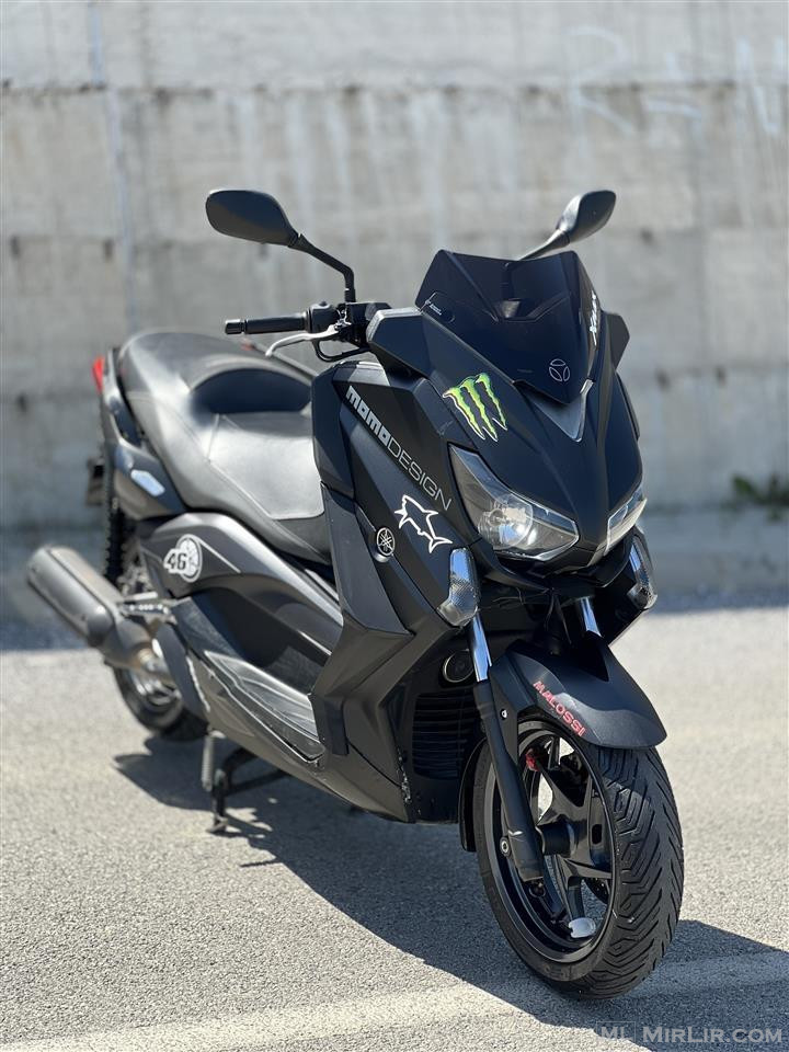 Yamaha X max 250cc 2015 MOMODESIGN?