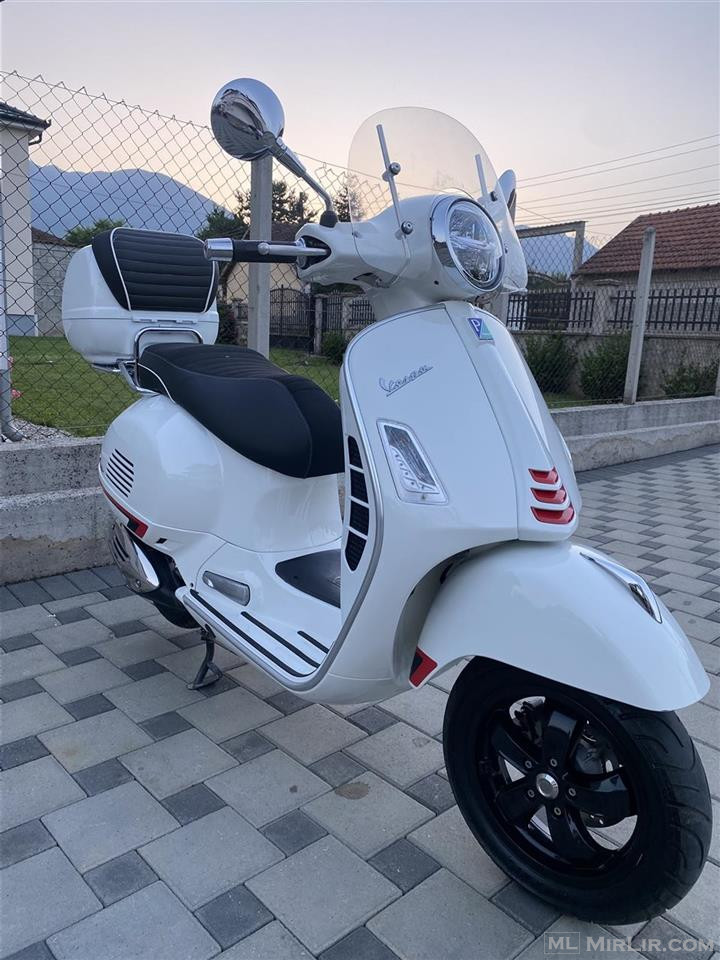 Vespa Gts300-2019