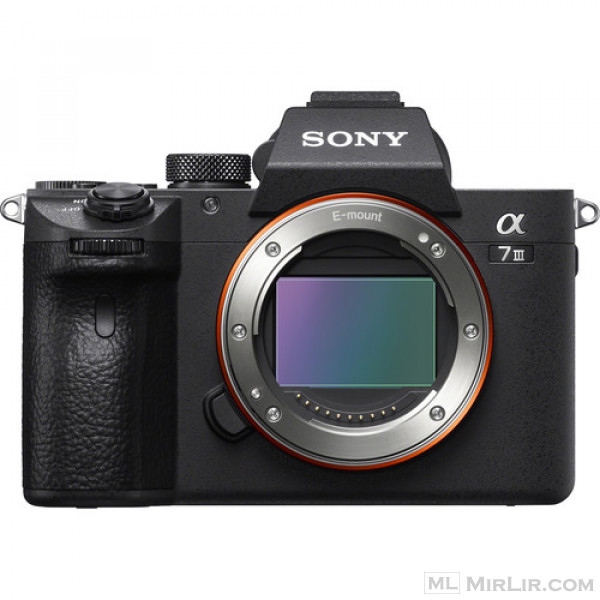 Kamera pa pasqyrë Sony a7 III