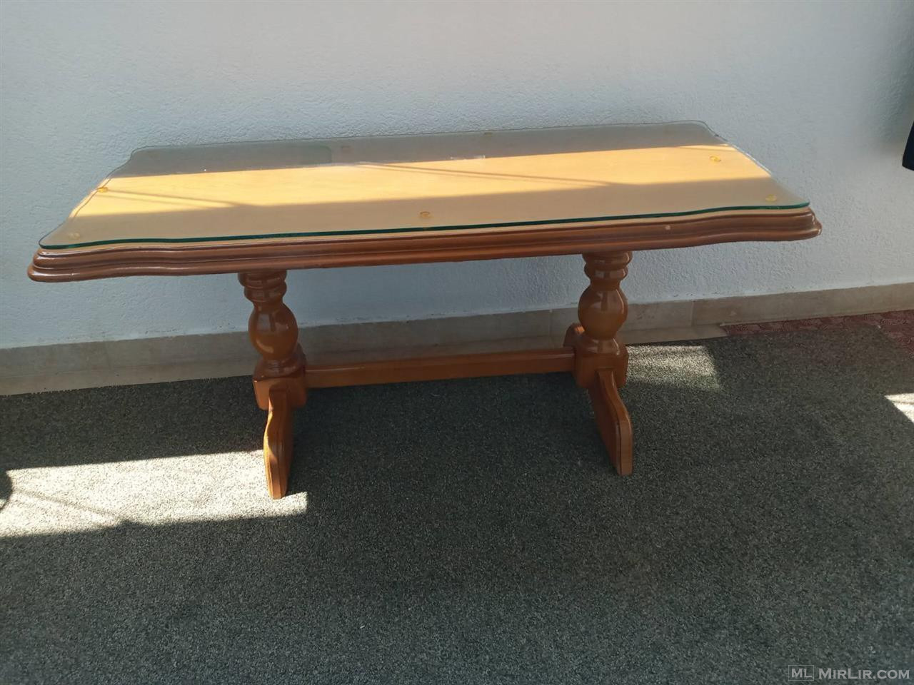 Tavoline per Sallon ose Ballkon,nga druri me extra gjam/qelq