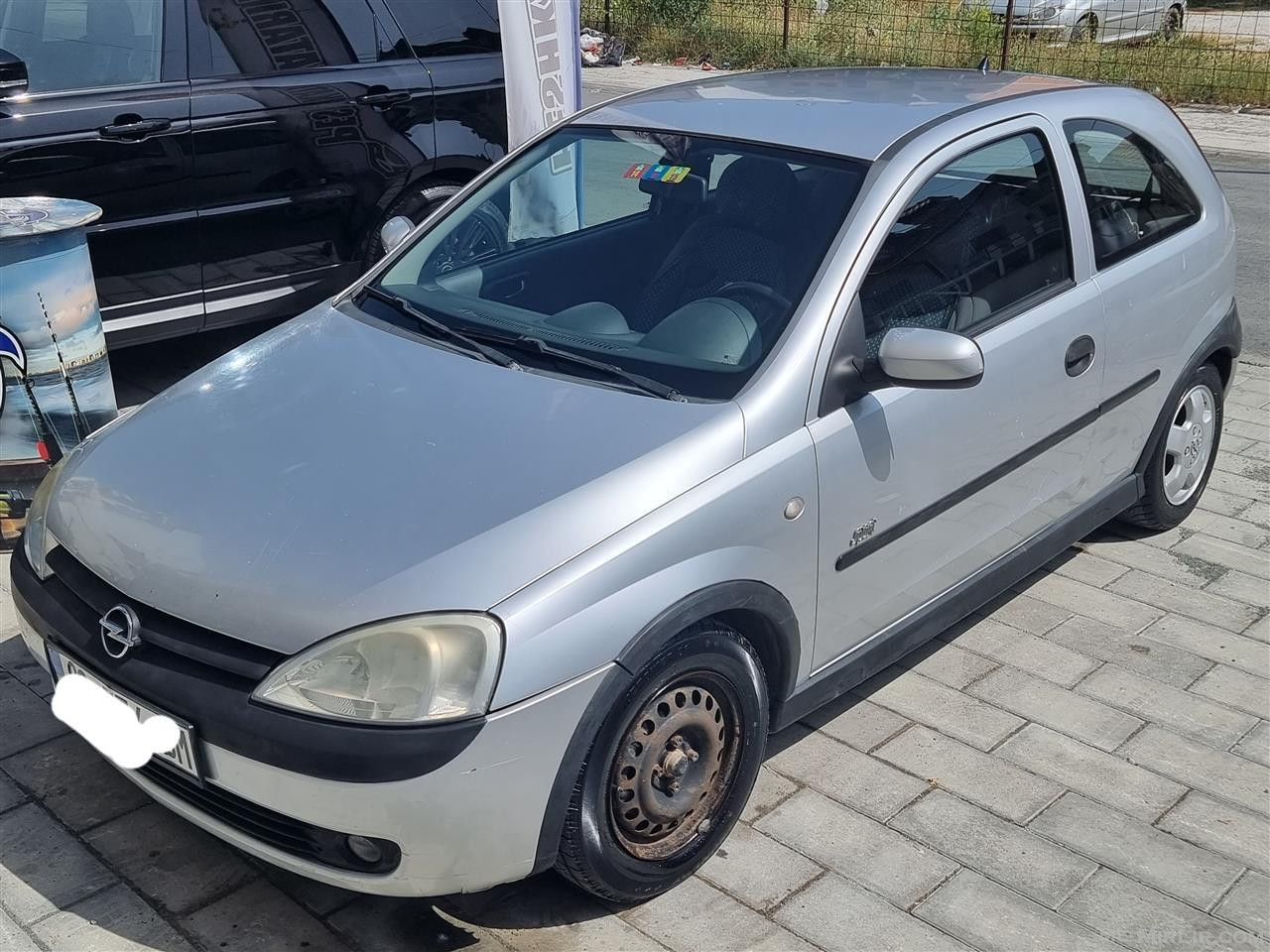 Opel korsa c 1.4 benzin rks i skaduar