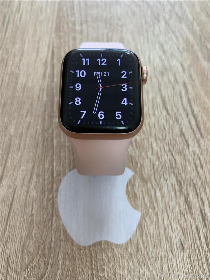 Apple Watch Series 6 40MM Gold Celular