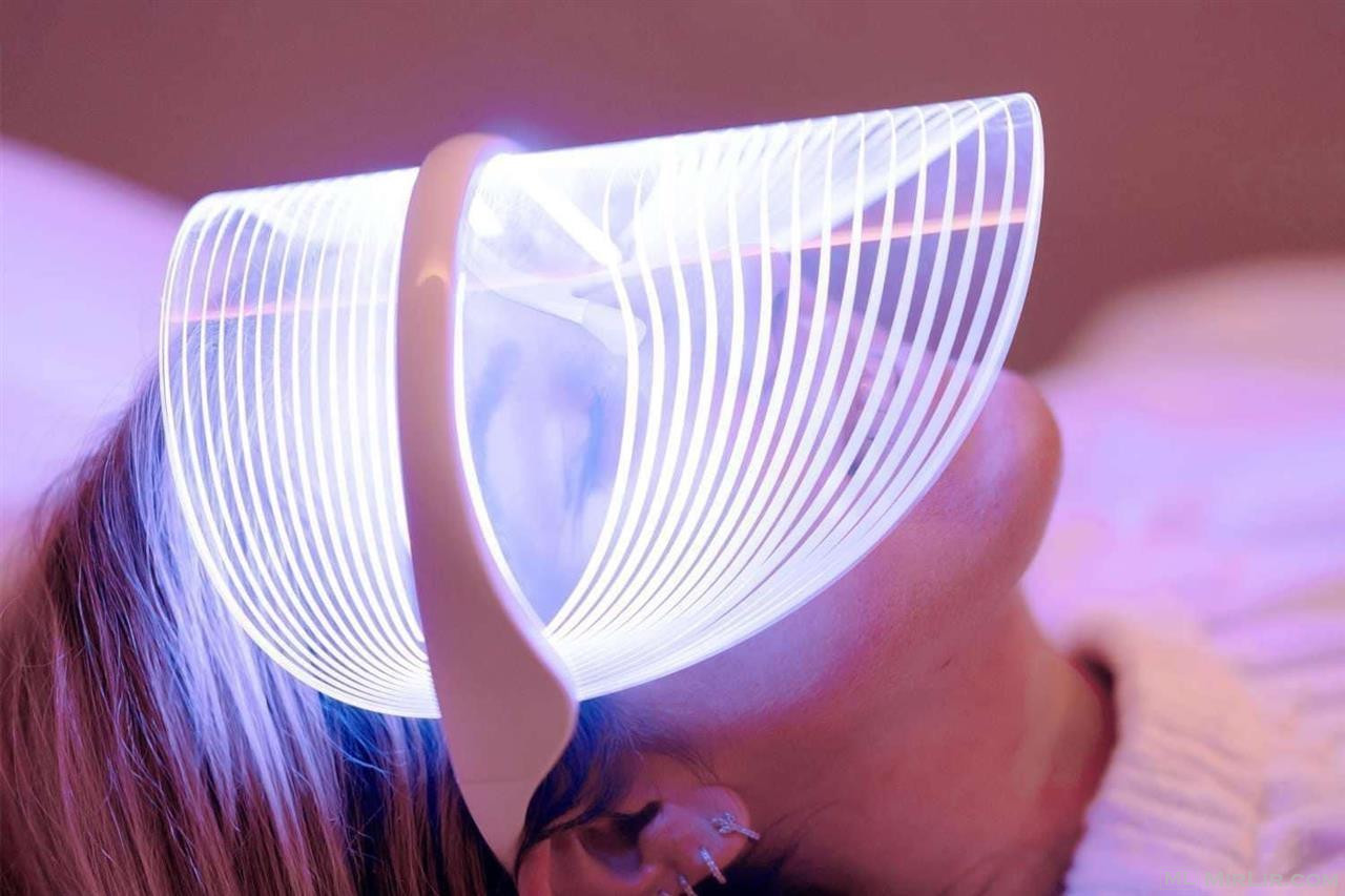 LED mask therapy