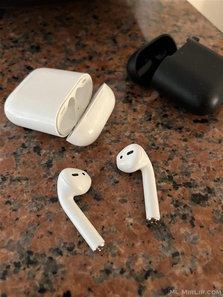 Apple AirPods 2 with Charging Case ??