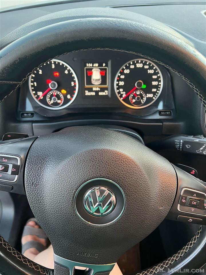 Volkswagen Tiguan 2015 Automatik 2.0