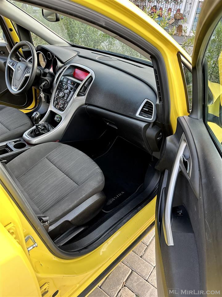 Opel Astra J 1.7 CDTI ne shitje