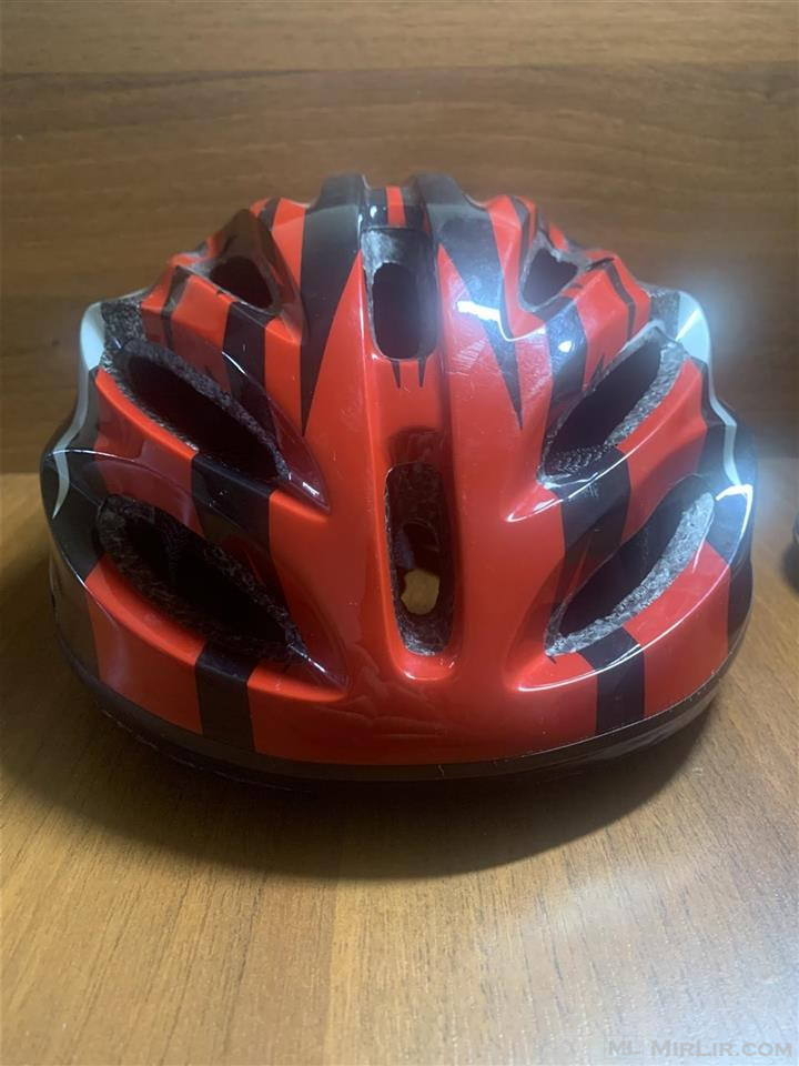 Helmete biciklete