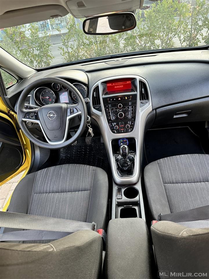 Opel Astra 1.7 cdti ne shitje