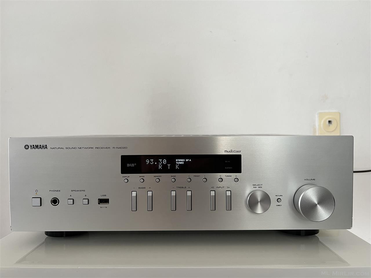 Yamaha R-N402D Network Amplifier