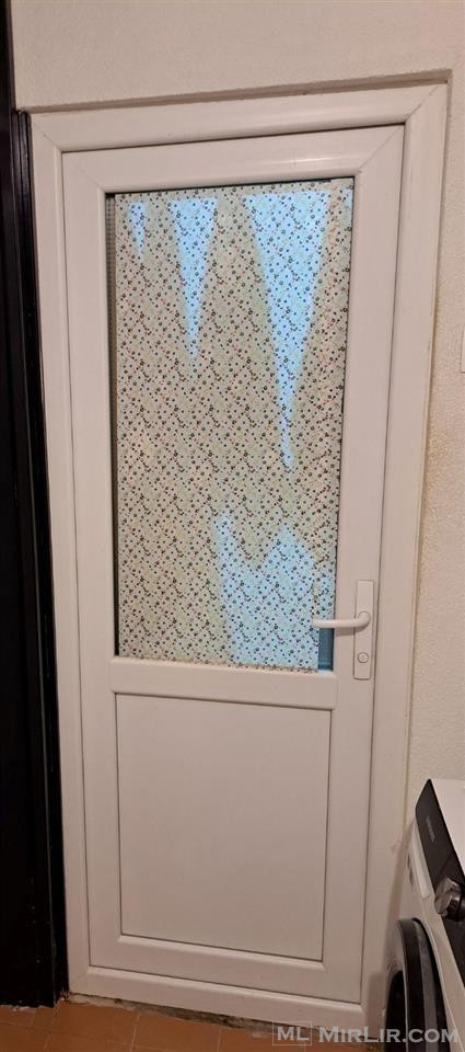 Dera PVC (Plastikes me ndriqim) - e ruajtur - 80-200 cm 