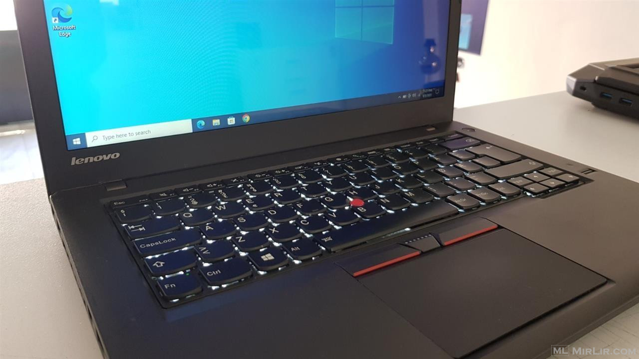 Lenovo thinkPad core i5-8gb-256 ssd