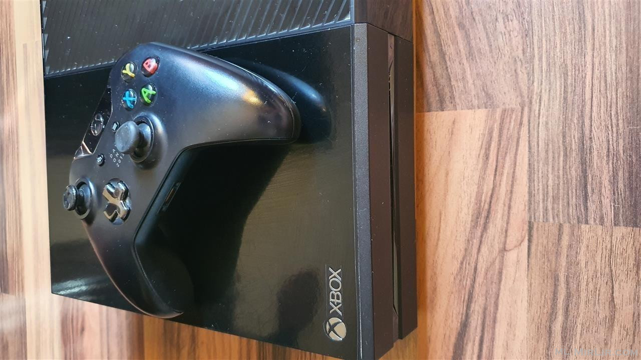 Shitet Xbox One ne gjendje te mire! 