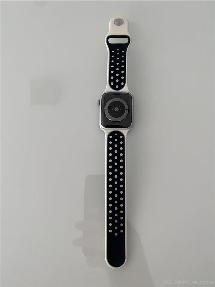 Apple Watch series 4 44mm Aluminium case GPS Celullar