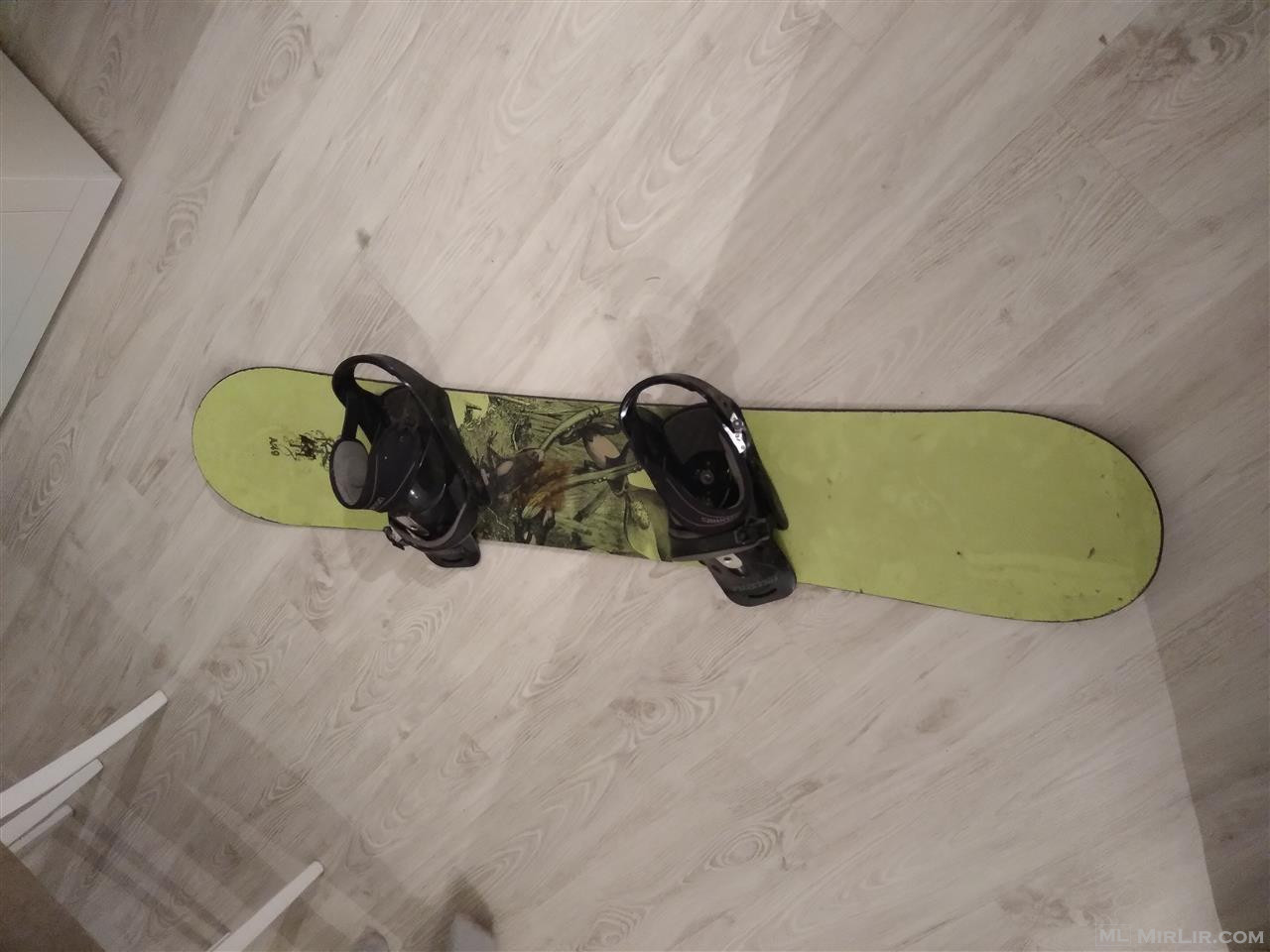 Shes 2 ski board