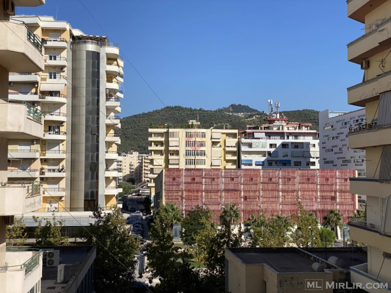 Apartment 1+1 for sale in the center of Vlora