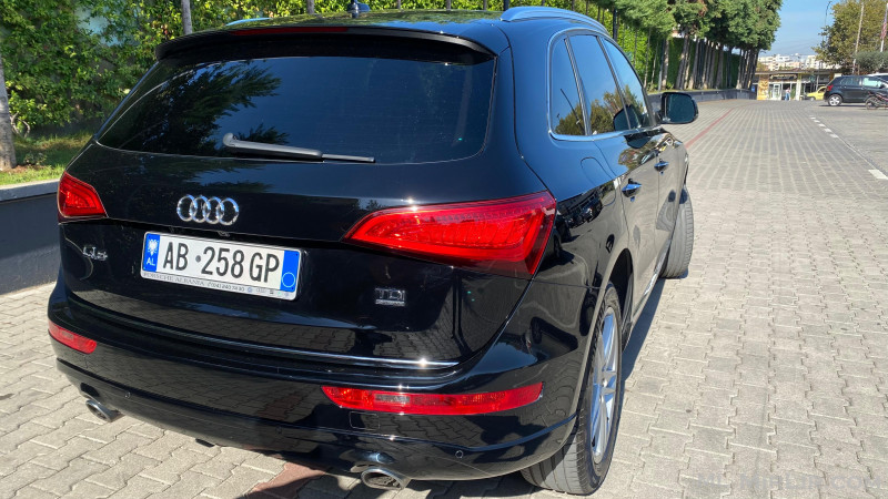 Shitet Audi Q5 2015