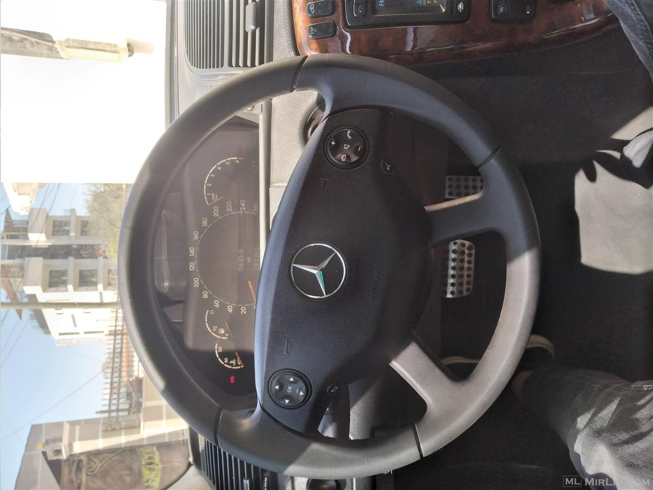 Timon Mercedes S class i ri i kompletuar dhe airbag