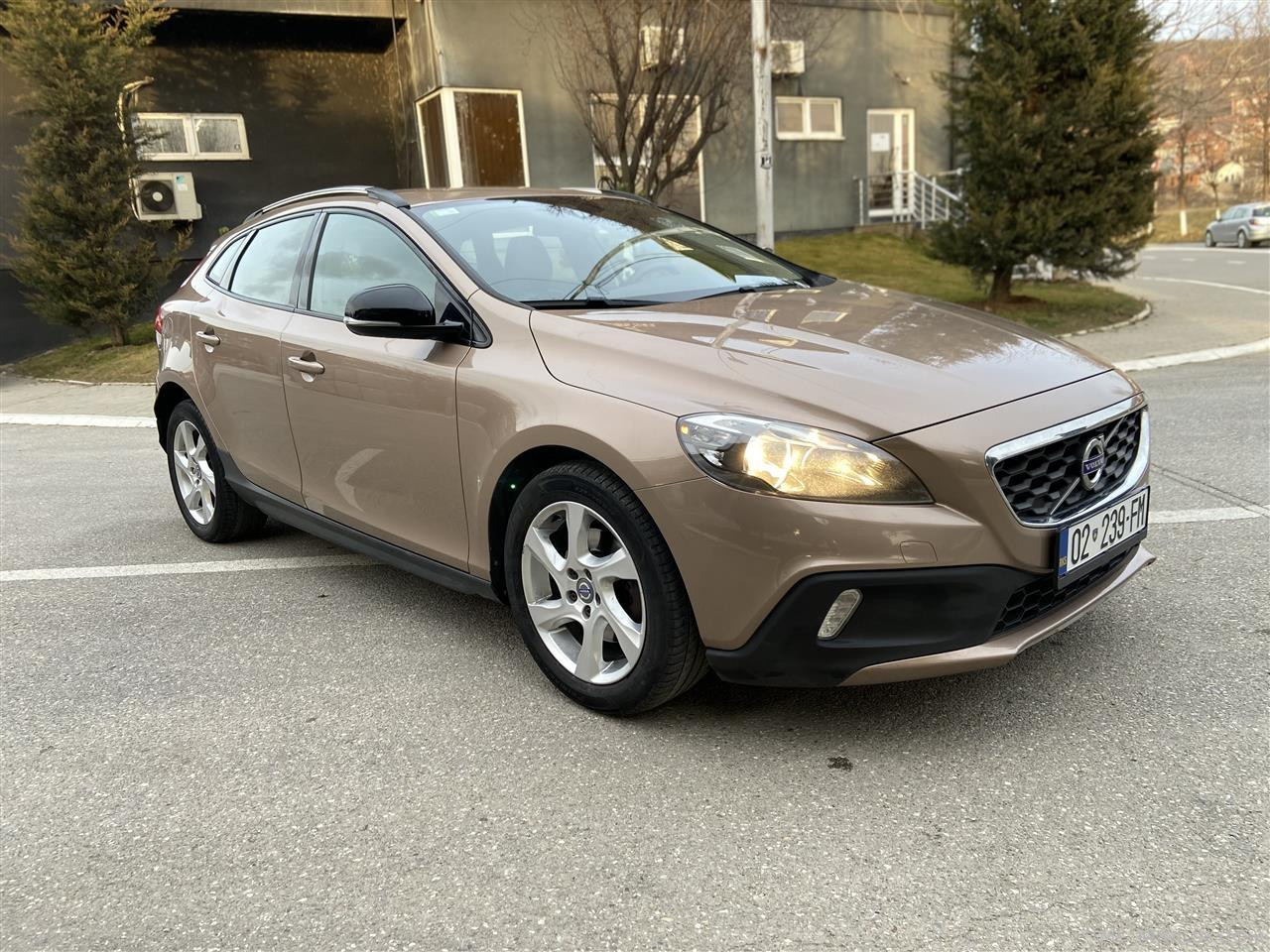 Volvo v40 Cross Country 1.6 disel 84 KW-114 PS 