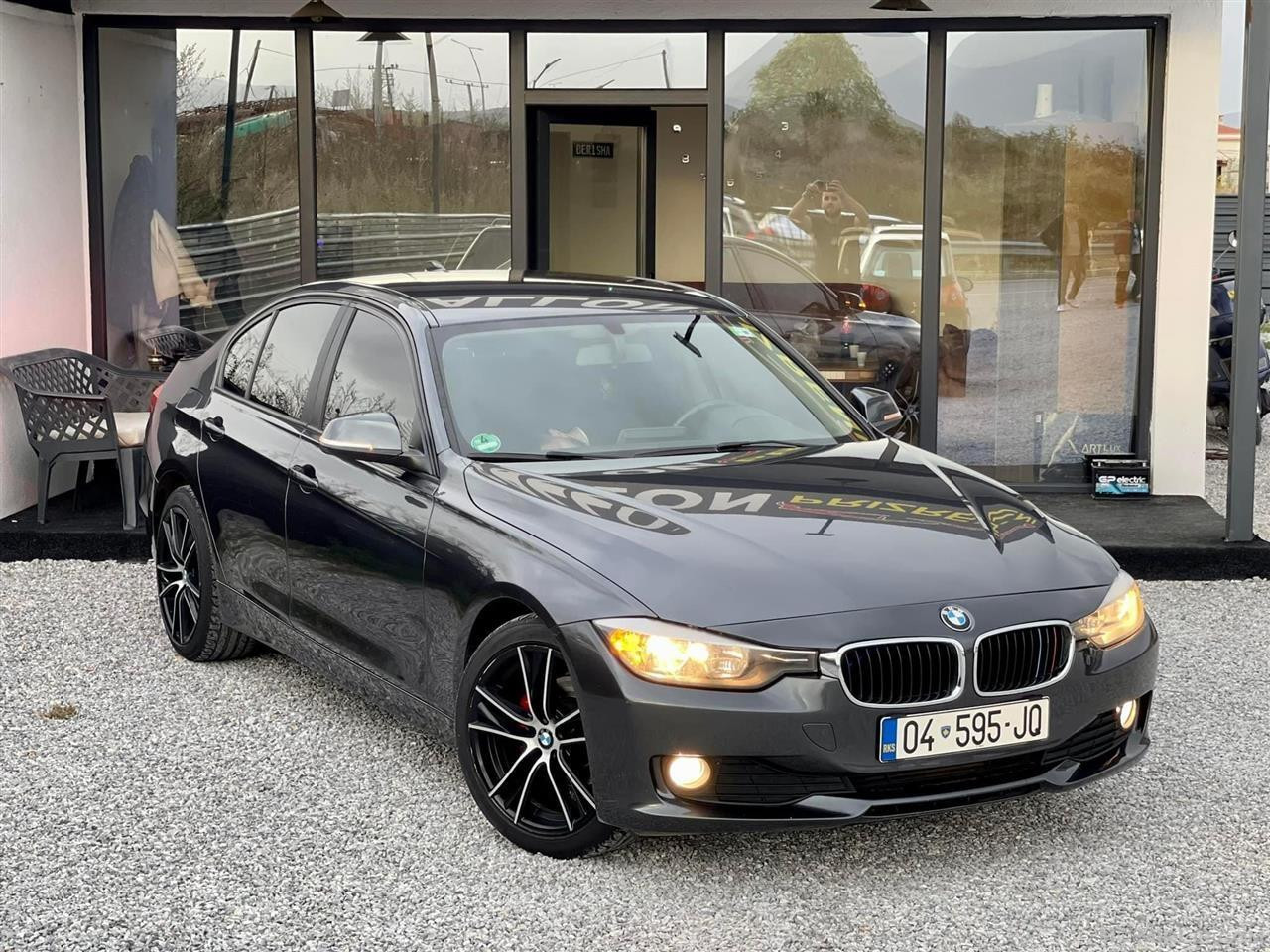 BMW - 320 2014 180xxx km