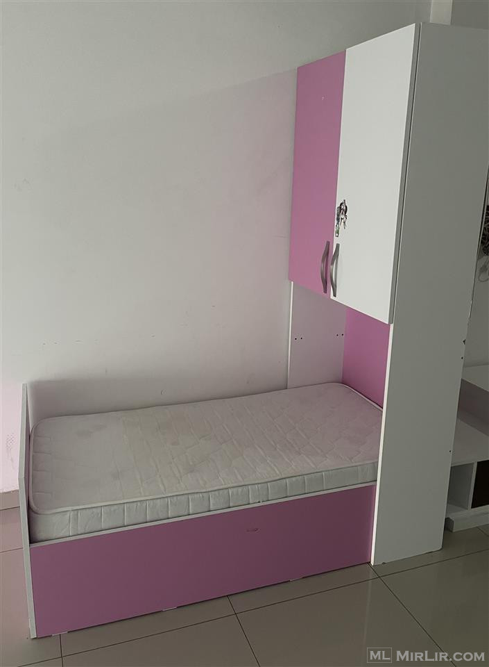 Shes shtratin e dhomës së fjetjes për femijë