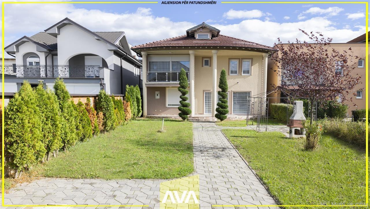 Shtëpi luksoze 230m2  në #SHITJE në Ferizaj-me Oborr 4.20 A