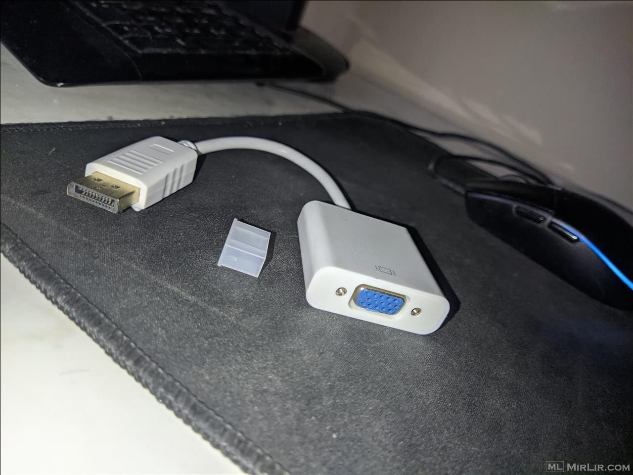 DisplayPort to VGA (Konvertues aktiv)