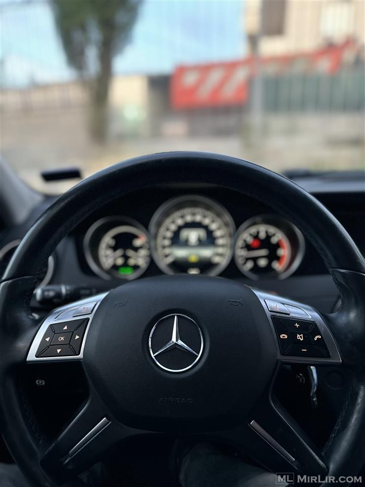 Mercedes Benz c class 2014