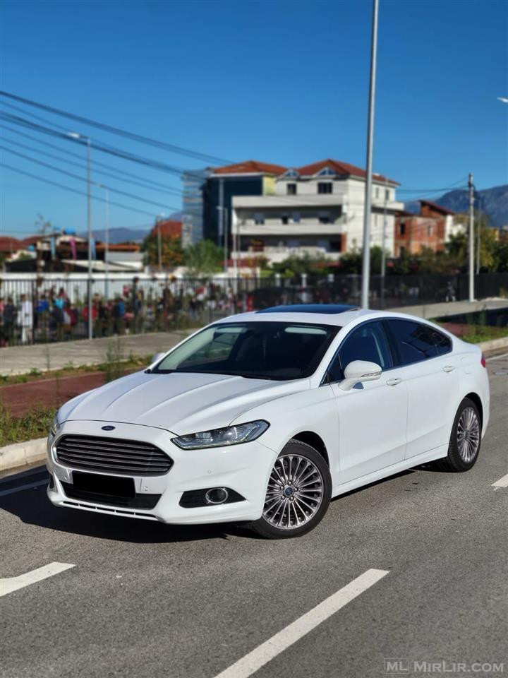 Ford Mondeo 2.0 Nafte 12/2015 Full Opsion