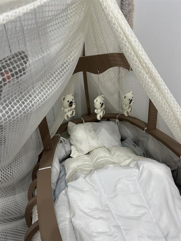 Shitet krevati per bebe