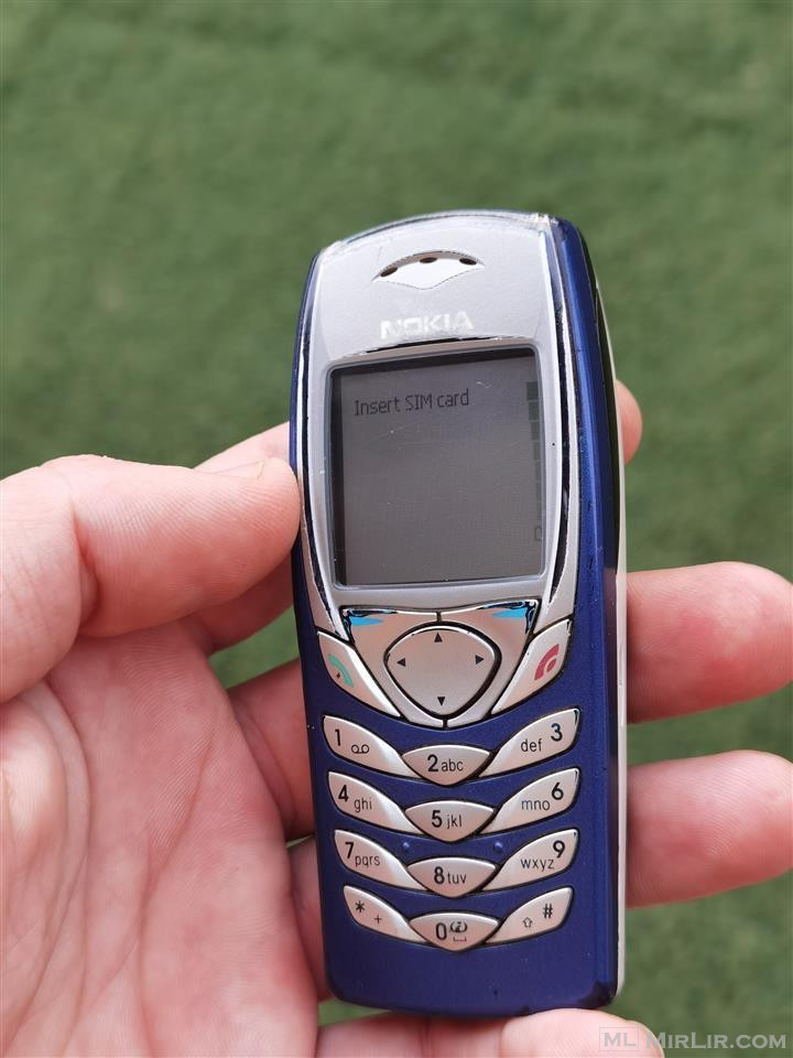 Nokia 6100 