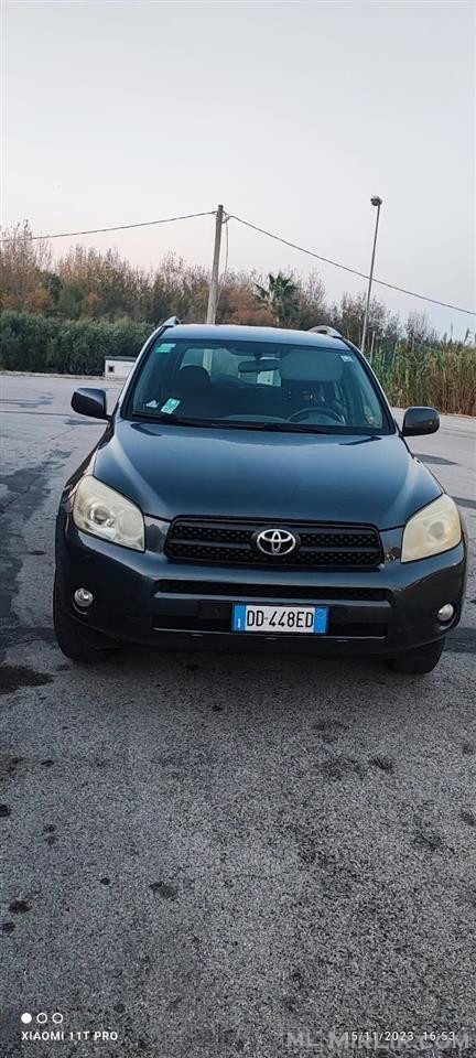 RAV4