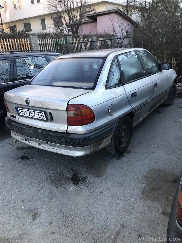 Opel Astra1.6 Benzin
