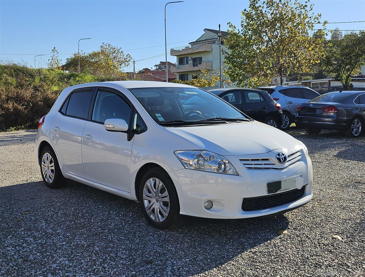 TOYOTA AURIS 1.4 AUTOMAT