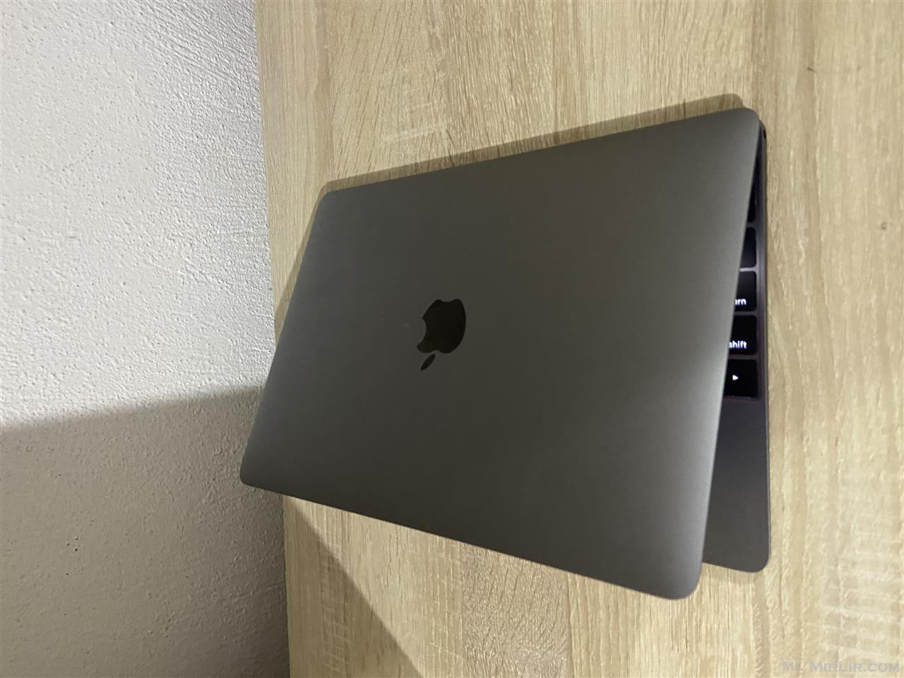 MacBook Okazion- Super cmim-super gjendje 