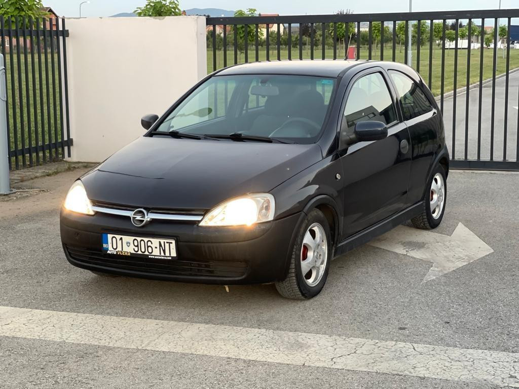 Opel corsa 1.0 Benzin