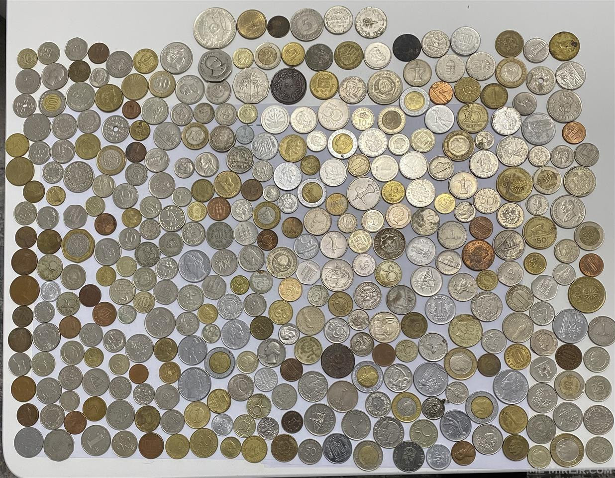 kolekcion i monedhave nga shtete te ndryshme
