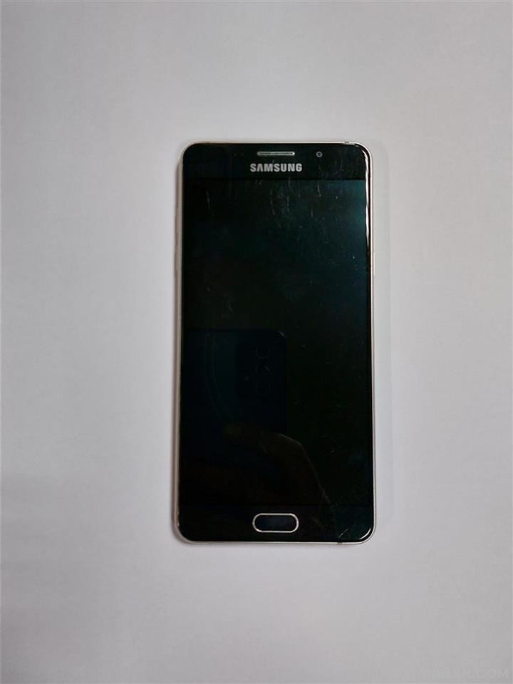 Shitet Samsung Galaxy A5 2016 Gold i perdorur