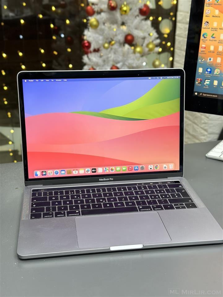 MacBook Pro 13 2019 core i7 
