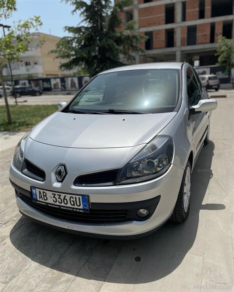 Shitet Renault Clio 2600€