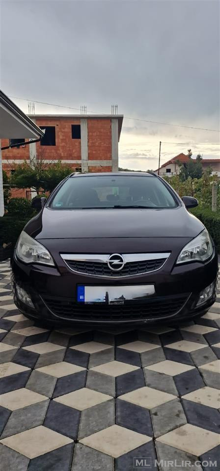 Opel Astra Viti 2011 Nafte 1.7 Me Dogane