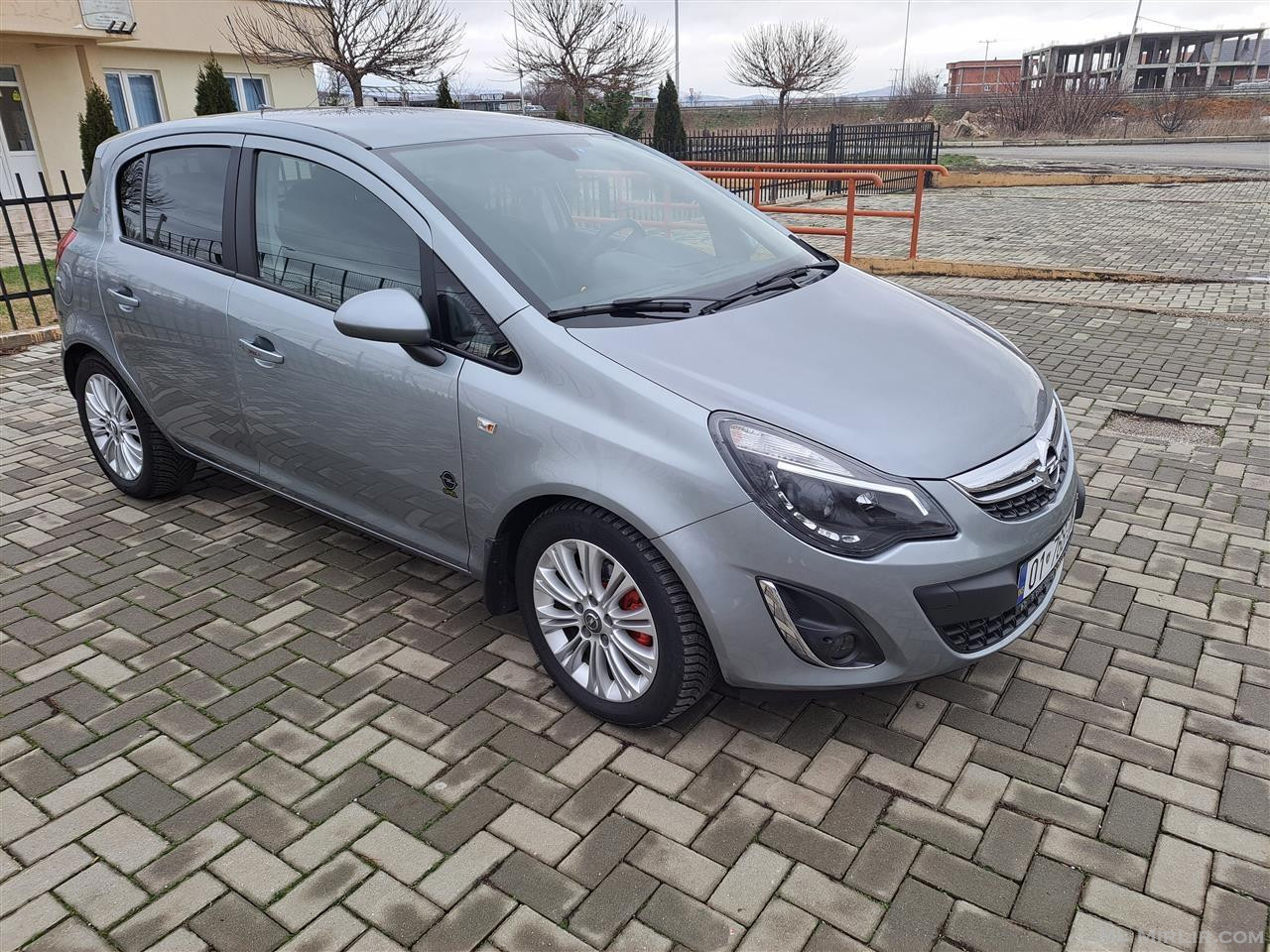 Opel Corsa 1.4 benzin 2013