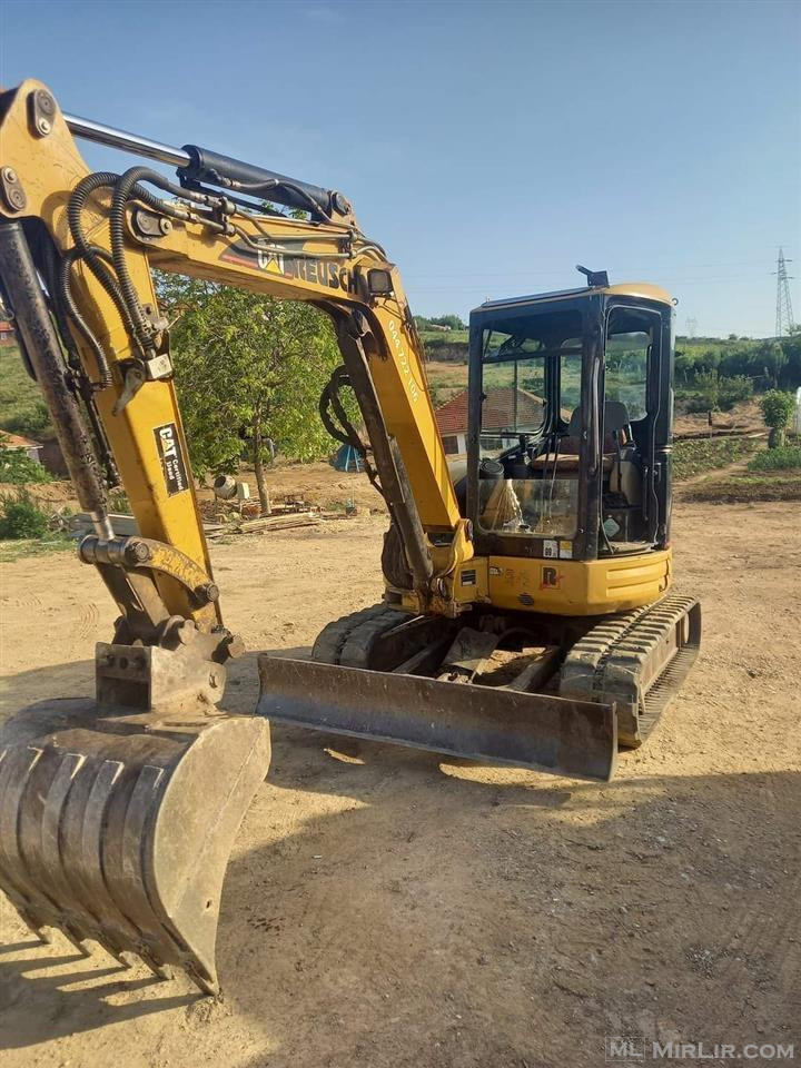 Shes mini bager cat 304