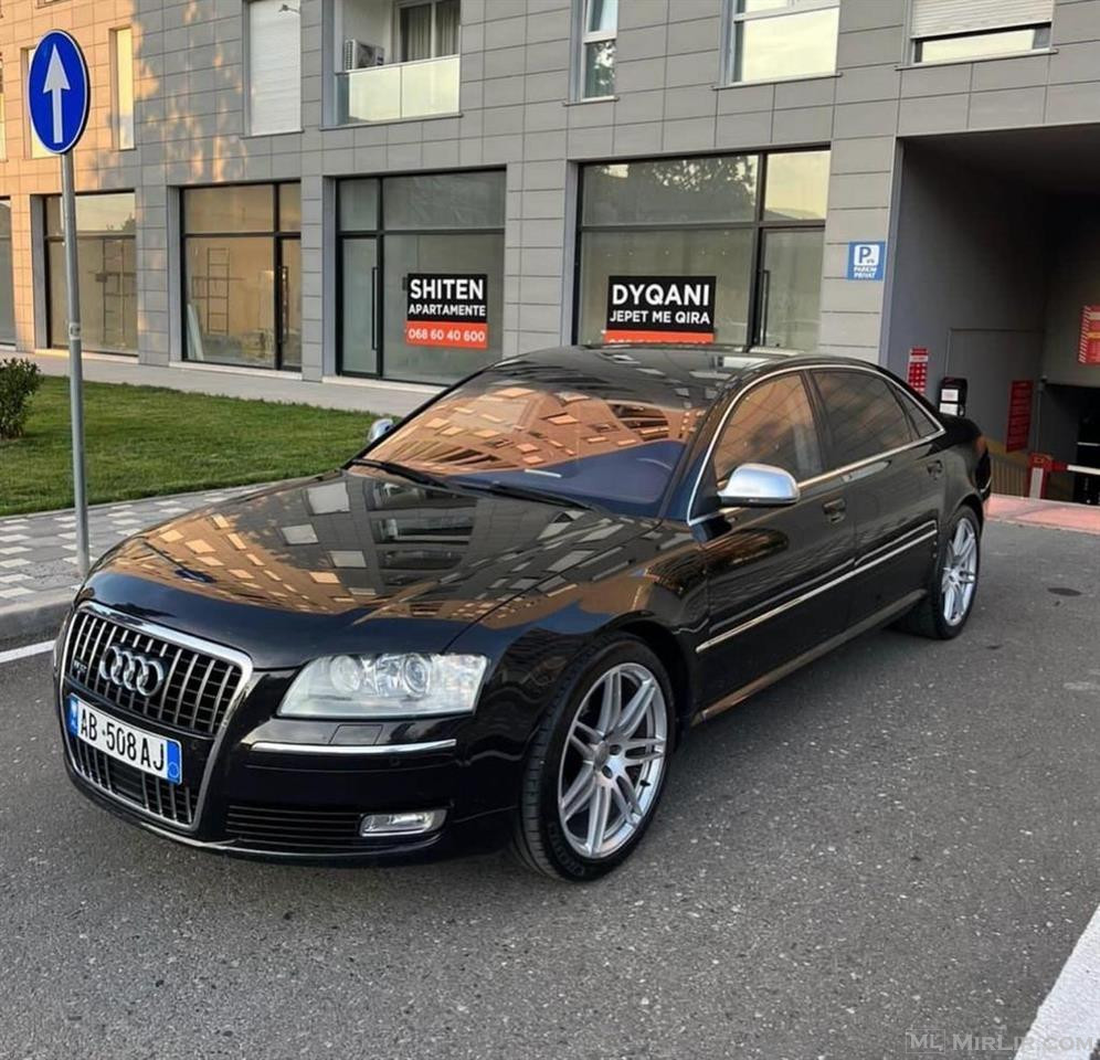 Audi A8 (full option)