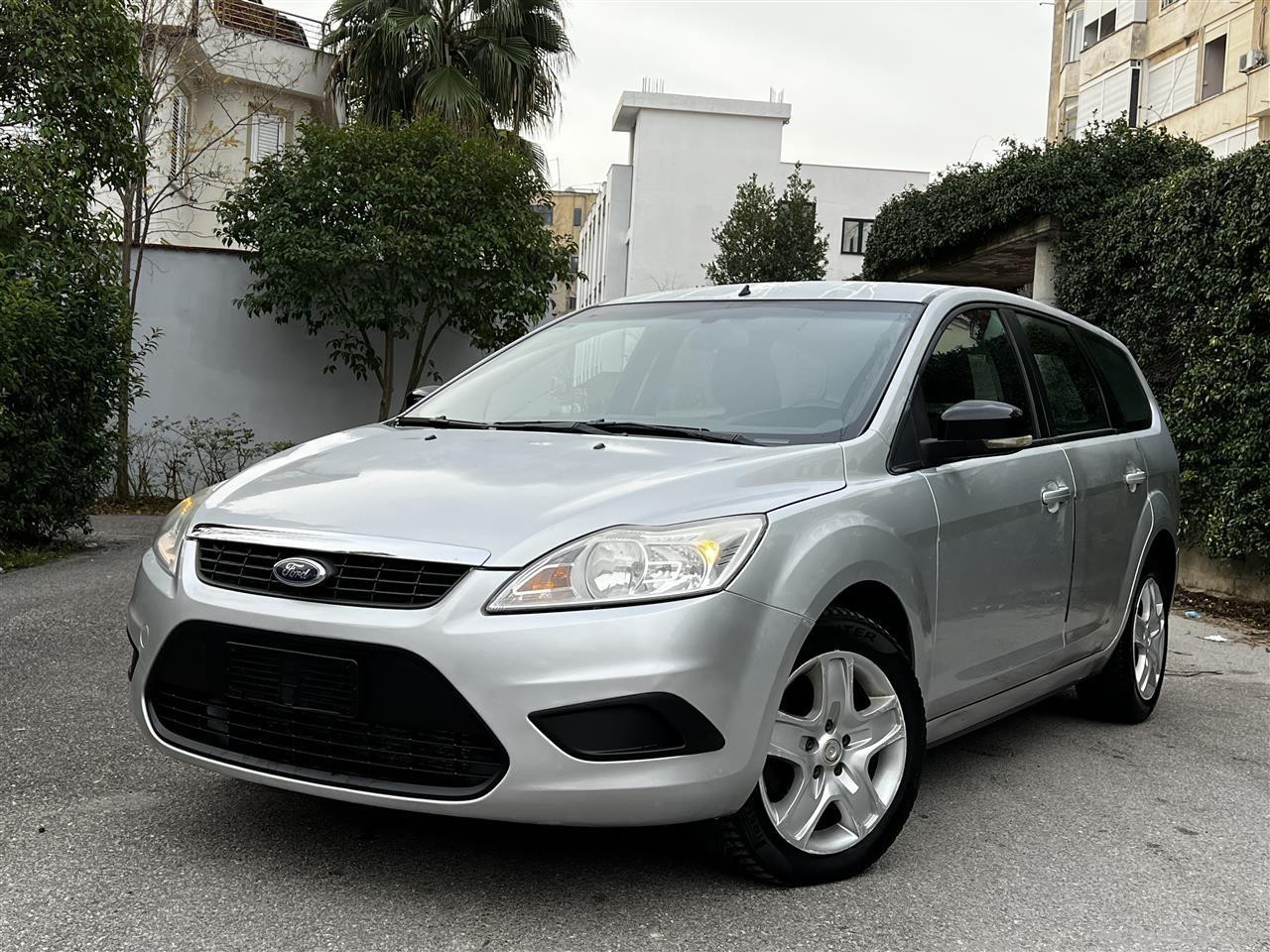 Ford focus 1.6 nafte 2010 