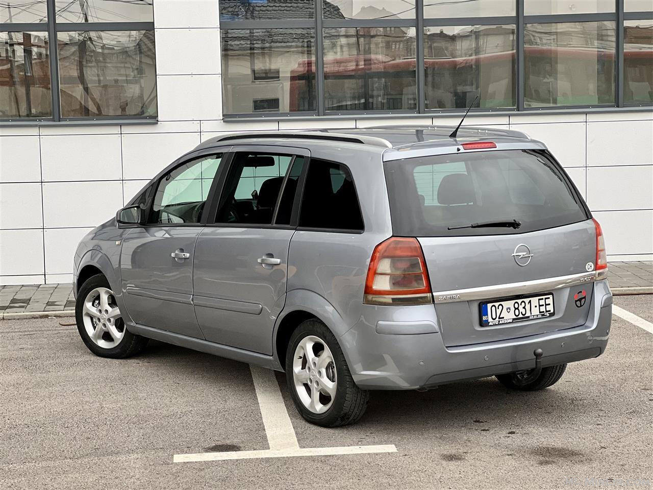 Opel Zafira  1.9CDTI   7ulse