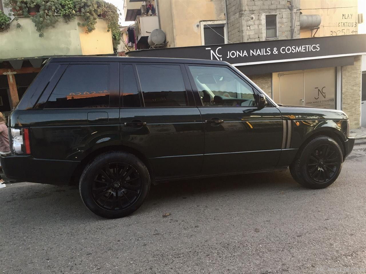 Range rover