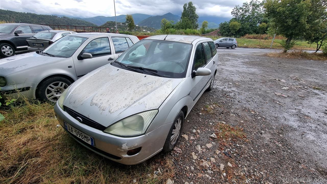 Shitet Ford Focus - Benzinë - Gaz